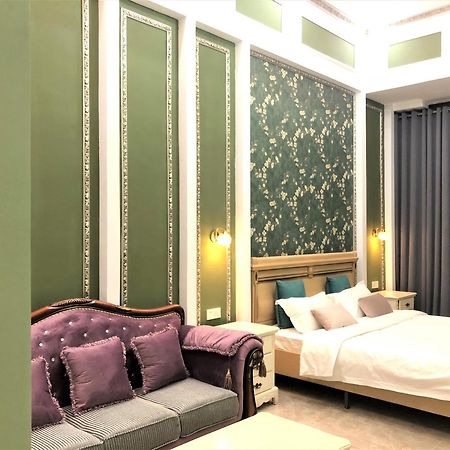 April Fair Duplex Apartment Guangzhou South Railway Station Ao Yuan Yue Shi Dai Branch Eksteriør bilde
