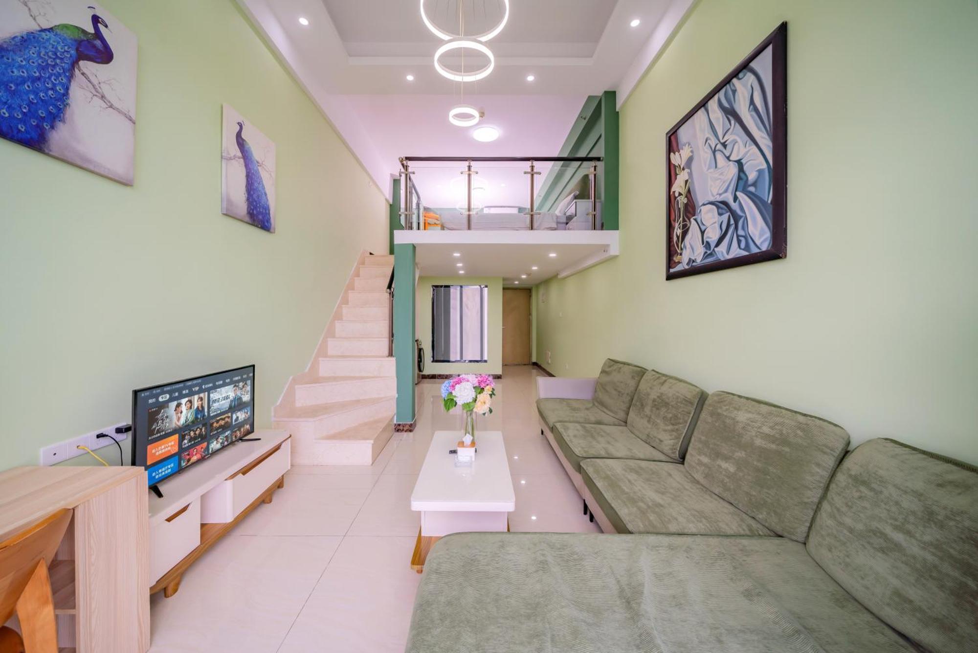 April Fair Duplex Apartment Guangzhou South Railway Station Ao Yuan Yue Shi Dai Branch Eksteriør bilde