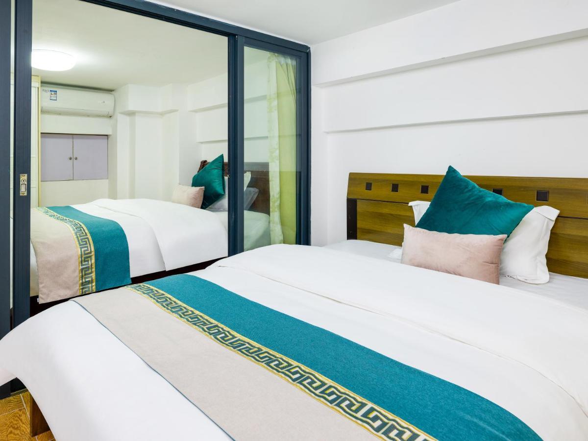 April Fair Duplex Apartment Guangzhou South Railway Station Ao Yuan Yue Shi Dai Branch Eksteriør bilde