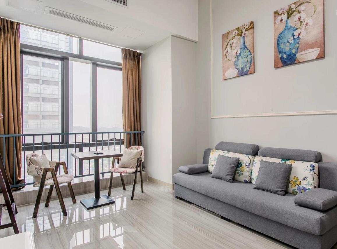 April Fair Duplex Apartment Guangzhou South Railway Station Ao Yuan Yue Shi Dai Branch Eksteriør bilde